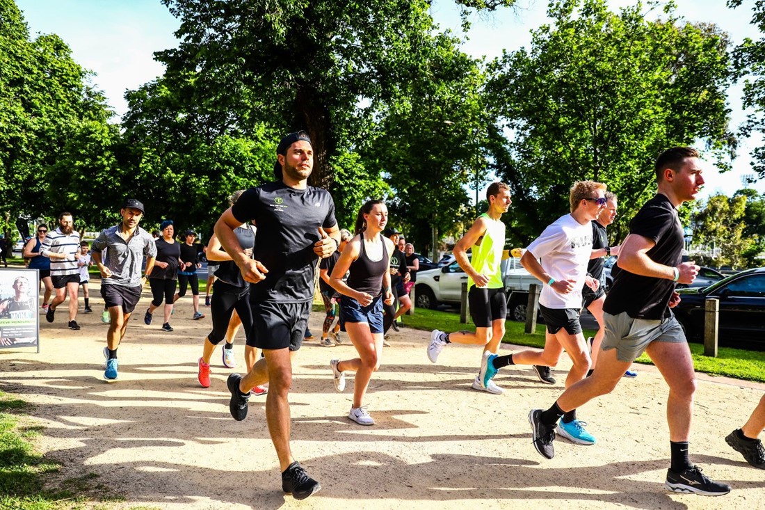 People running